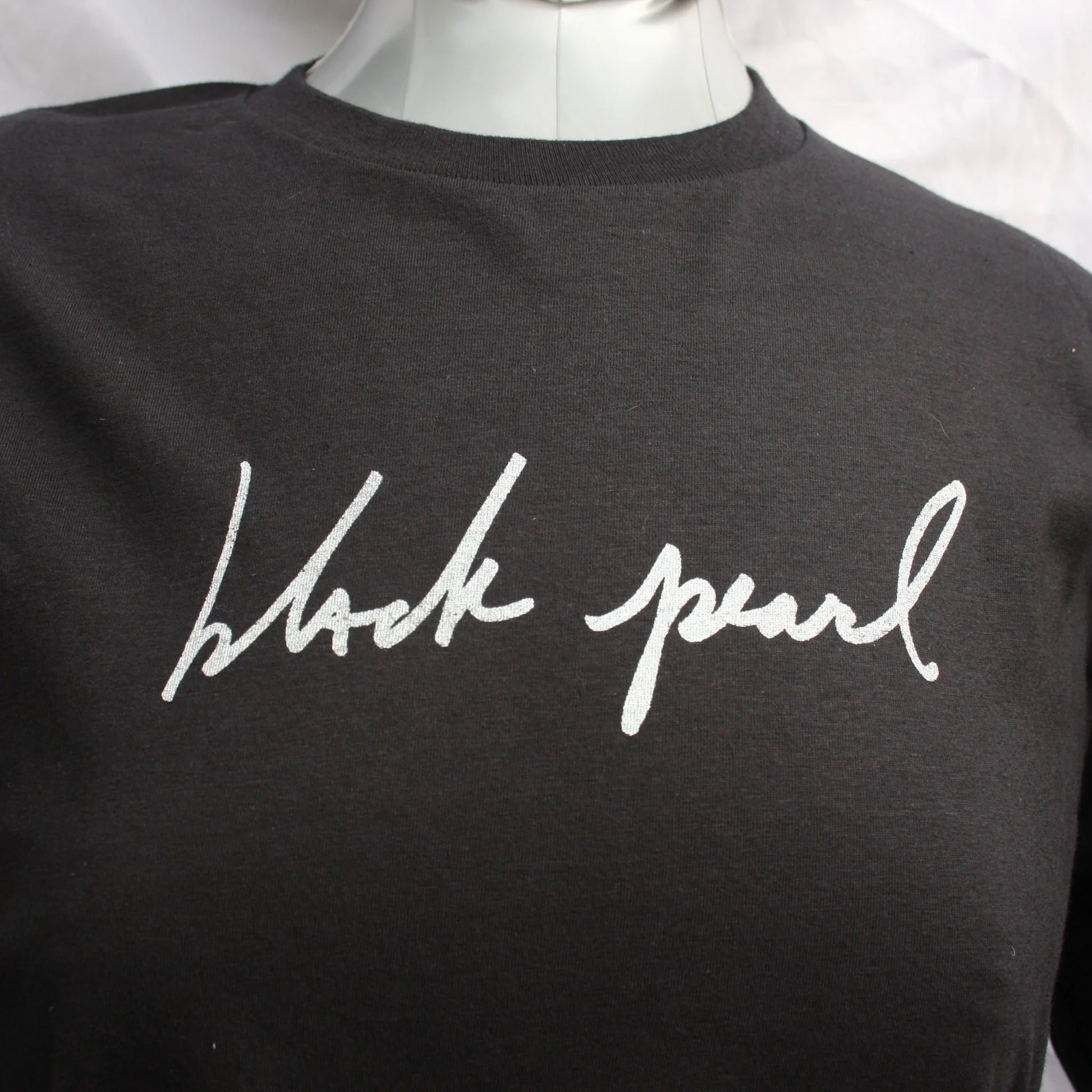 50 foot wave, Black Pearl, handwritten by Kristin Hersh Front by ElRat Designs