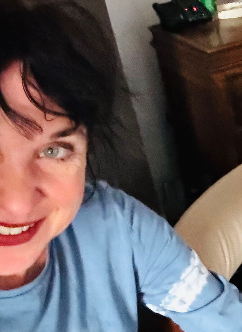 Kristin Hersh writing lyrics for ElRat Designs Exclusive Merch