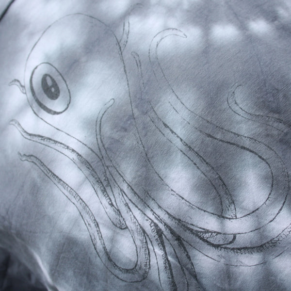 Octoclops Hand-Drawn Cephalopod Tee - Large #1 Misprint - White/Black Tie-Dye | ElRat Designs