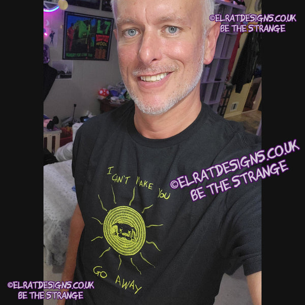 ElRat in the wild in the USA. 50 foot wave 'Sun dog Coma' T-Shirt - hand drawn by ElRat. show some love for the noisy end of the Hershverse. ElRat Designs - hero - elratdesigns.co.uk