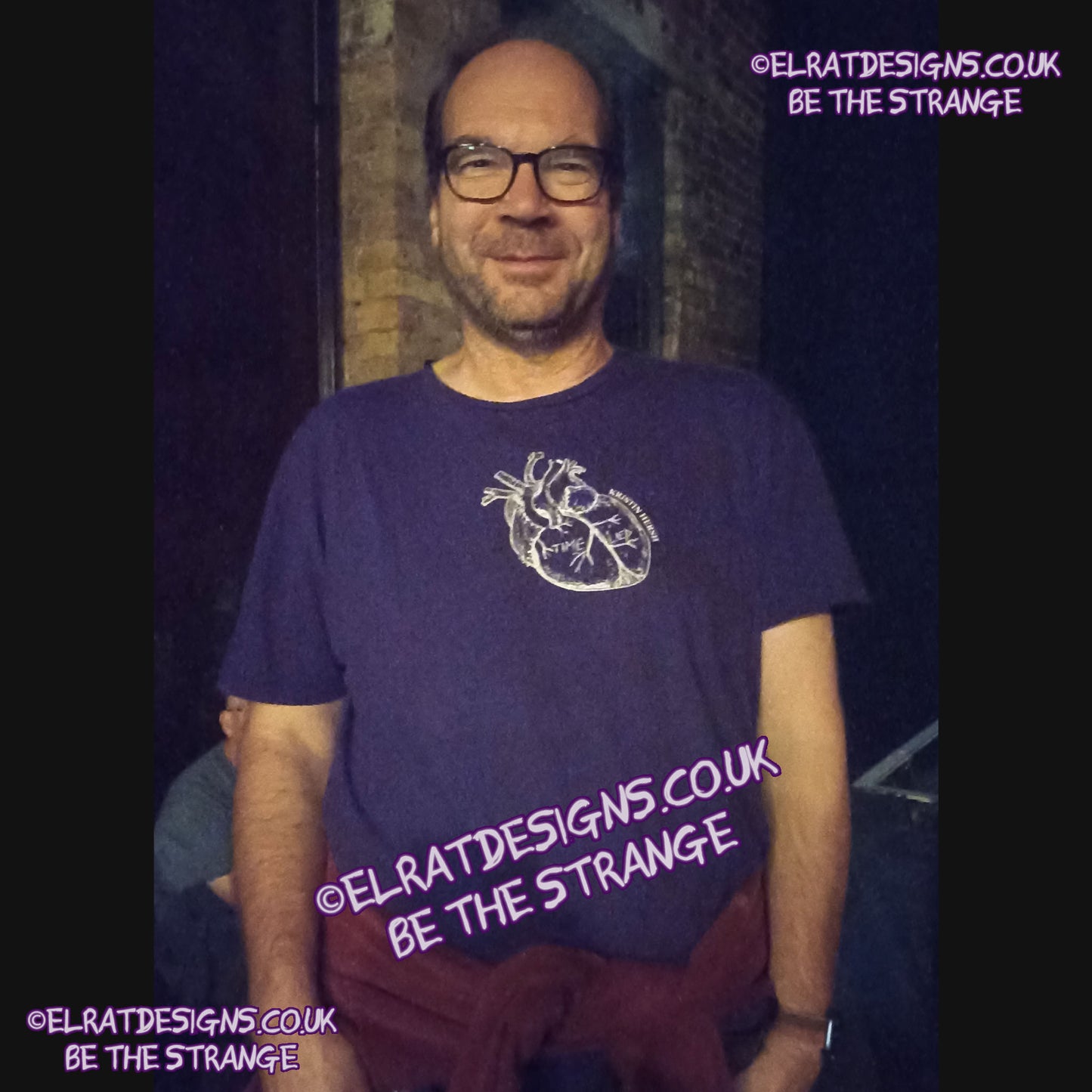 ElRat in the Wild in London - Kristin Hersh - Reflections on the Motive Power of Fire, "Time Lied" anatomical heart T-shirt by ElRat designs - hero - elratdesigns.co.uk