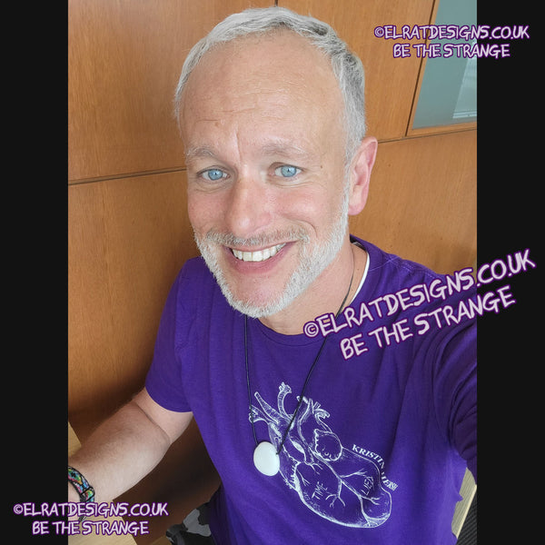 ElRat in the Wild in the USA - Kristin Hersh - Reflections on the Motive Power of Fire, "Time Lied" anatomical heart T-shirt by ElRat designs - hero - elratdesigns.co.uk