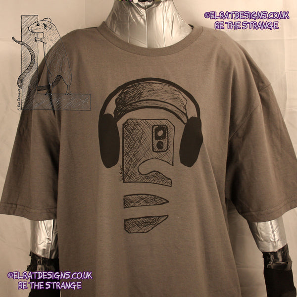 ElRat Selfie Logo, Hand drawn Headphones/Phone logo. Charcoal/Blackclose front ElRat Designs - hero - elratdesigns.co.uk