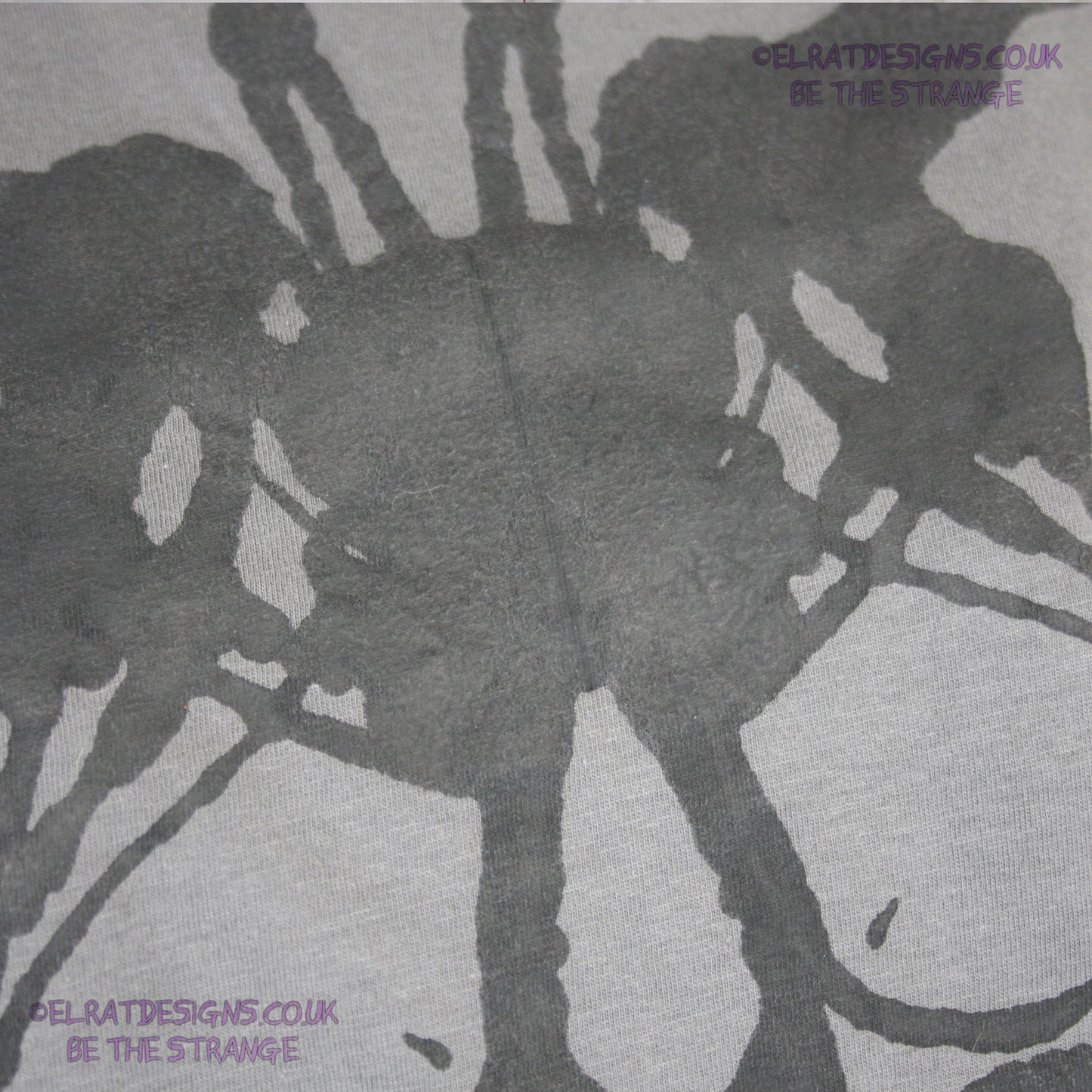 Rorschach, Charcoal cotton T-Shirt with Black ink blot - Extra Large #2 (RCH B XL2) - ElRat Designs - elratdesigns.co.uk