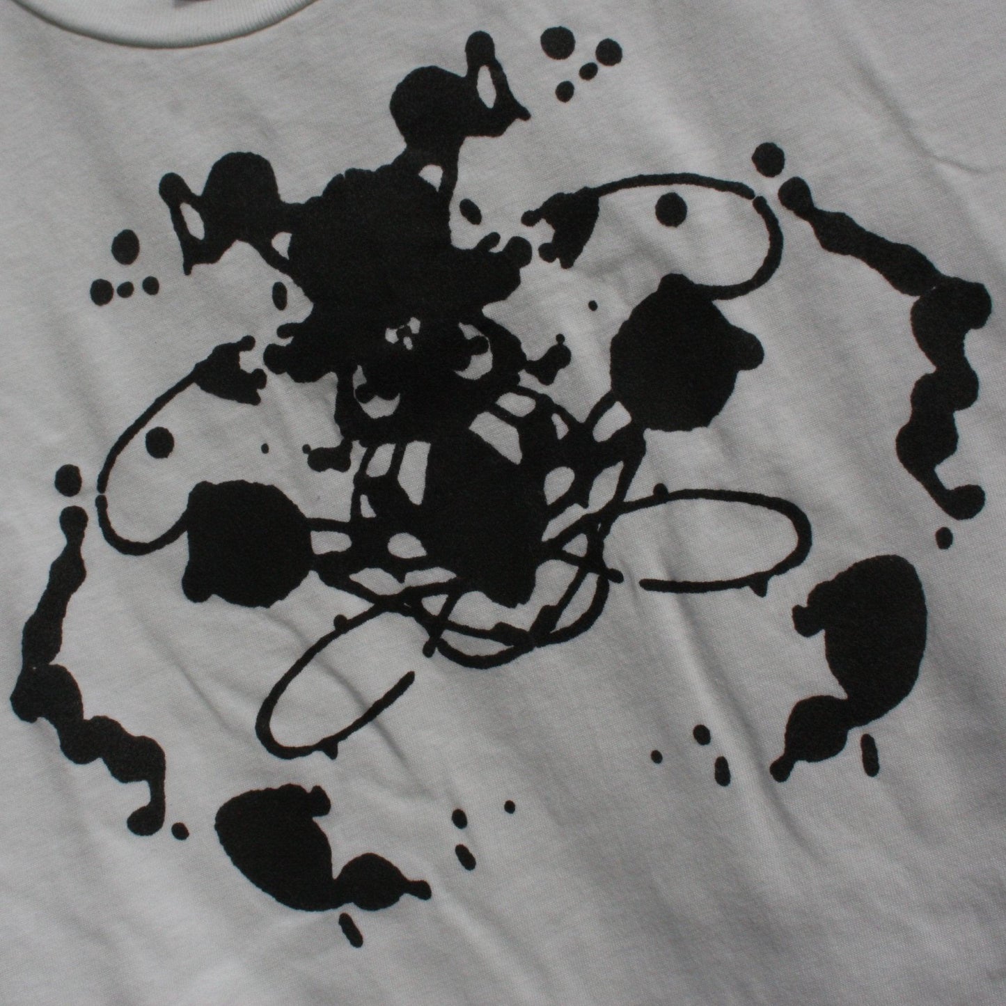 Rorschach, White cotton T-Shirt with Black ink blot - Medium #1(RW B M1) - ElRatDesigns - T Shirt