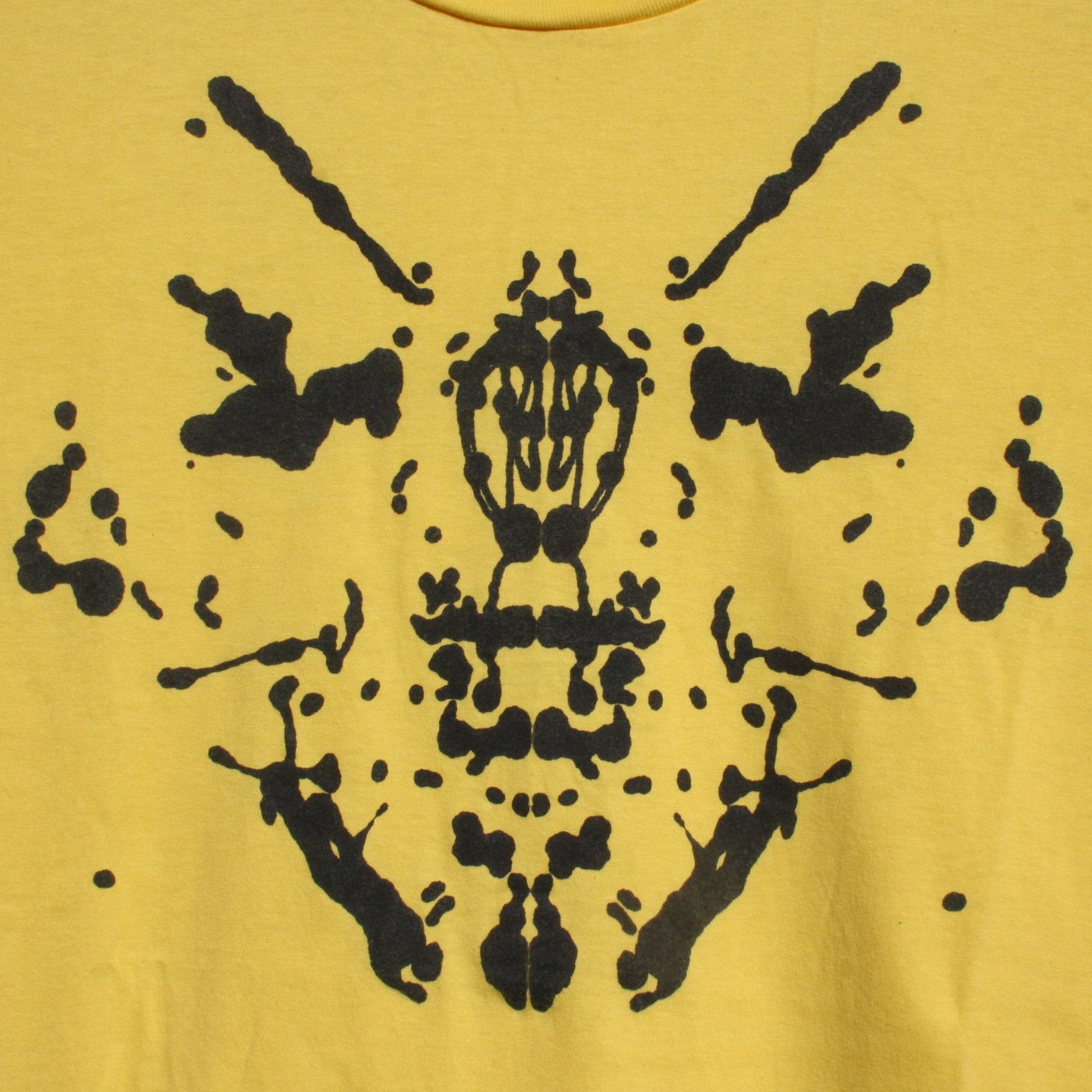 Rorschach, Yellow cotton T-Shirt with Black ink blot - L #1 (RY B L1) - ElRatDesigns - T Shirt