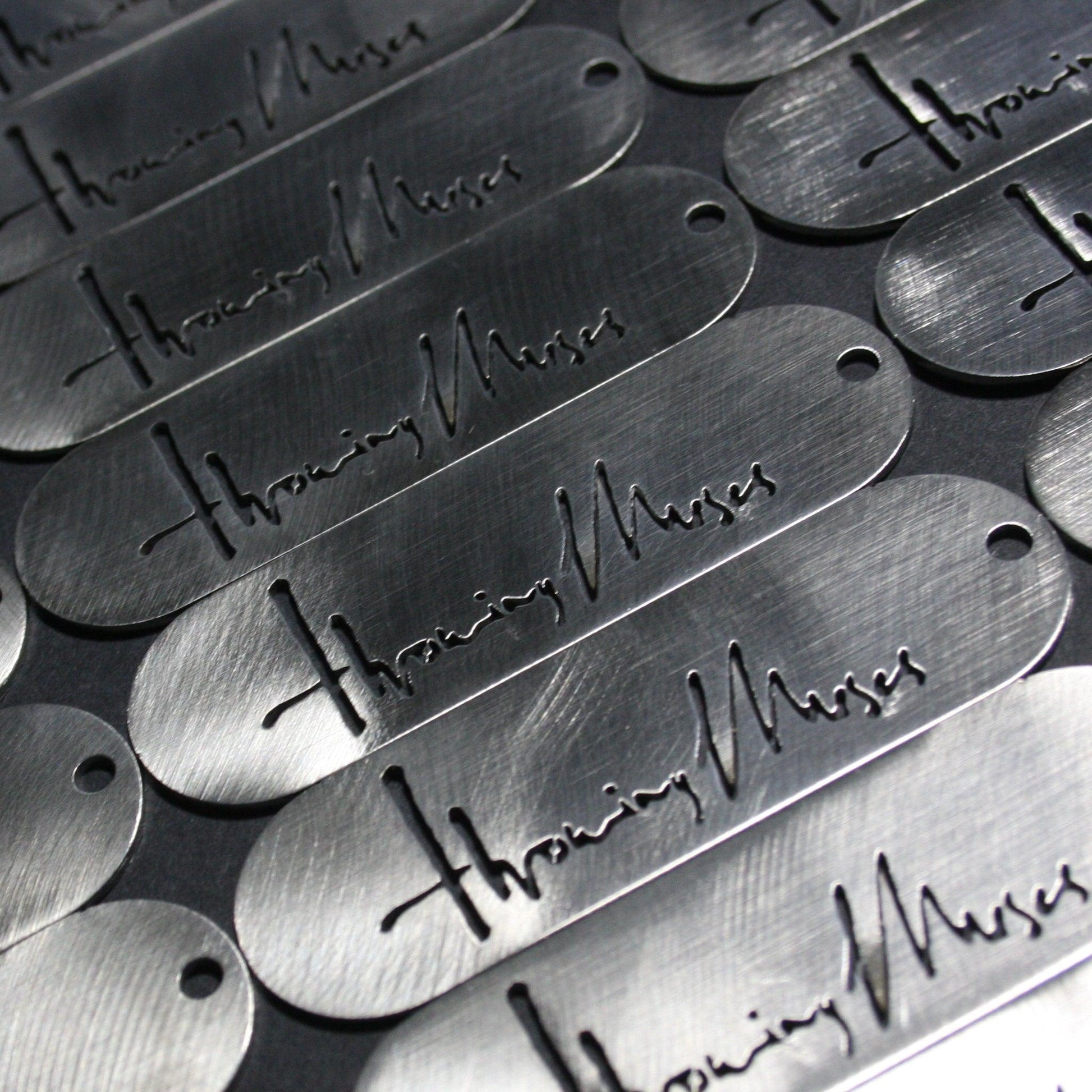 Throwing Muses 1986 logo - CNC laser cut, stainless steel keyring/keychain - ElRatDesigns - Keyring